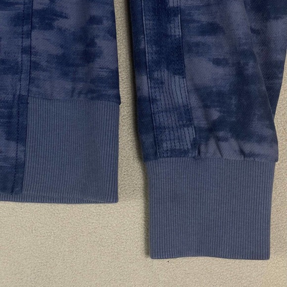 Athleta Womens M Cropped Sweatshirt Long Sleeve Blue Round Neck Relaxed‎ Fit - Picture 3 of 11